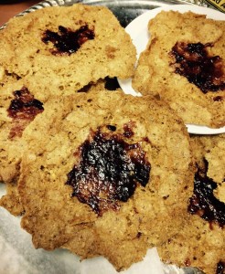 Raspberry Almond Cookies (No flour)